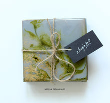 Load image into Gallery viewer, Green and Gold Resin Wooden Coasters - neerjatrehan.com