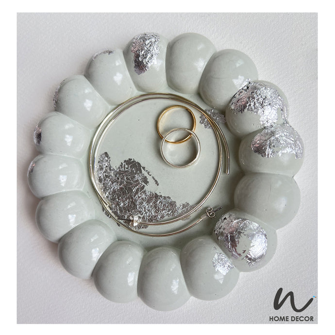 Aura Pearl Tray- 4 (Maxi Pearls)
