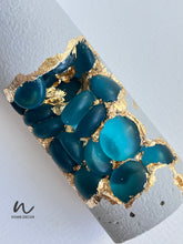 Load image into Gallery viewer, Turquoise Pebble Candles