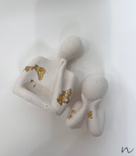 Load image into Gallery viewer, home decor canada, living room decor, modern farmhouse decor canada, affordable home decor, mothers day gifts, mothers day. mother and child, trinket tray, jesmonite trinket tray, gift set, minimalist decor, elegant decor, white and gold decor set, white and gold leaf gift sets,