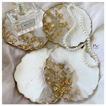 Load image into Gallery viewer, White and Gold Resin Coasters - neerjatrehan.com